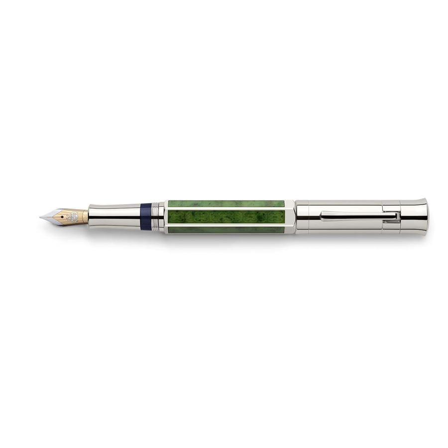 Graf-von-Faber-Castell - Fountain pen Pen of the Year 2011 Medium